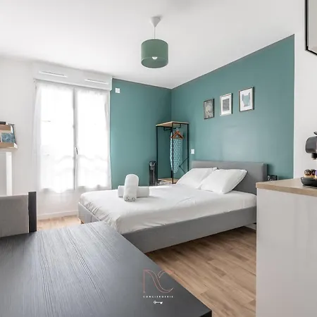 Disneyland-paris,2pers Wifi, Parking, * 塞里斯